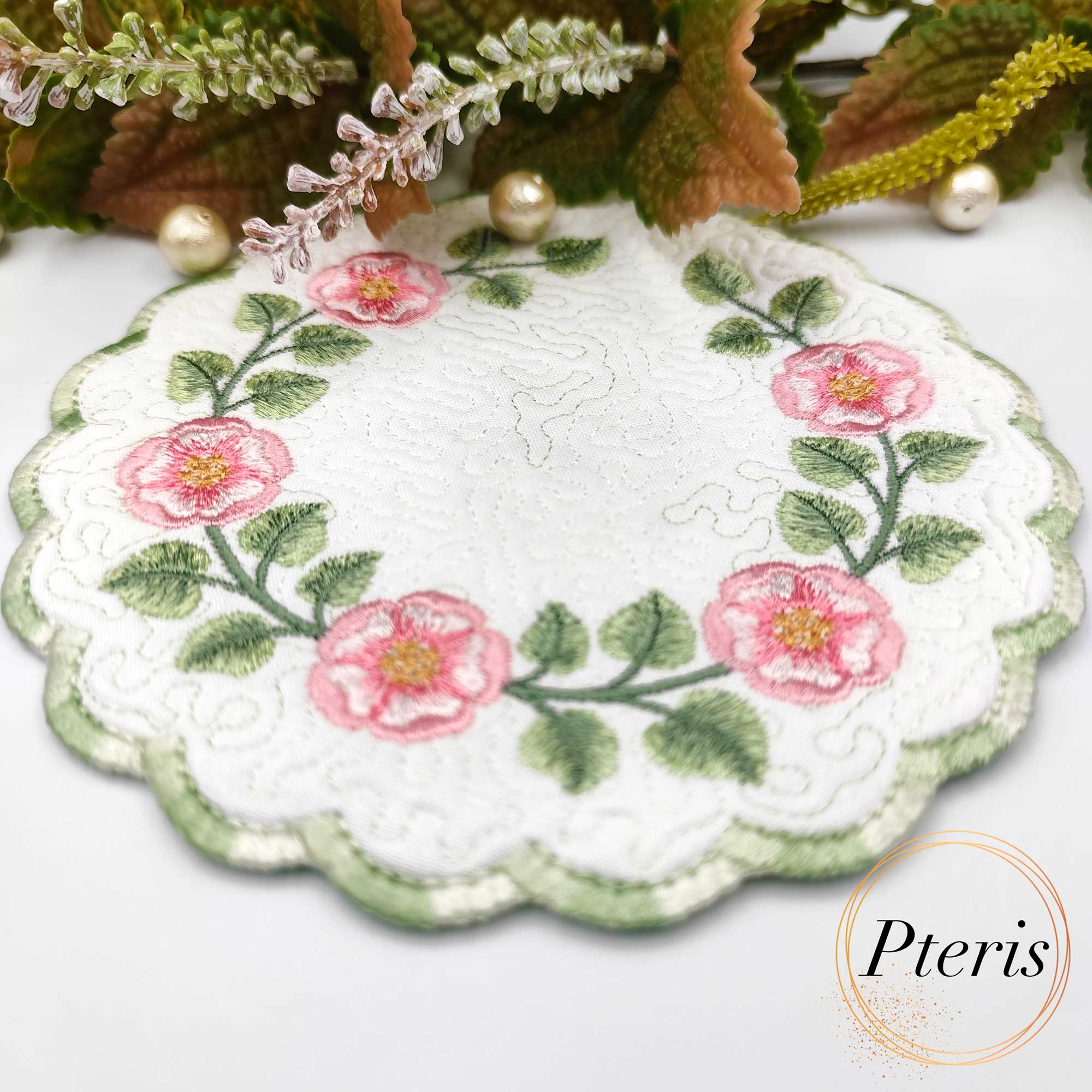 Wreath of Roses Quilted In The Hoop Embroidery Design
