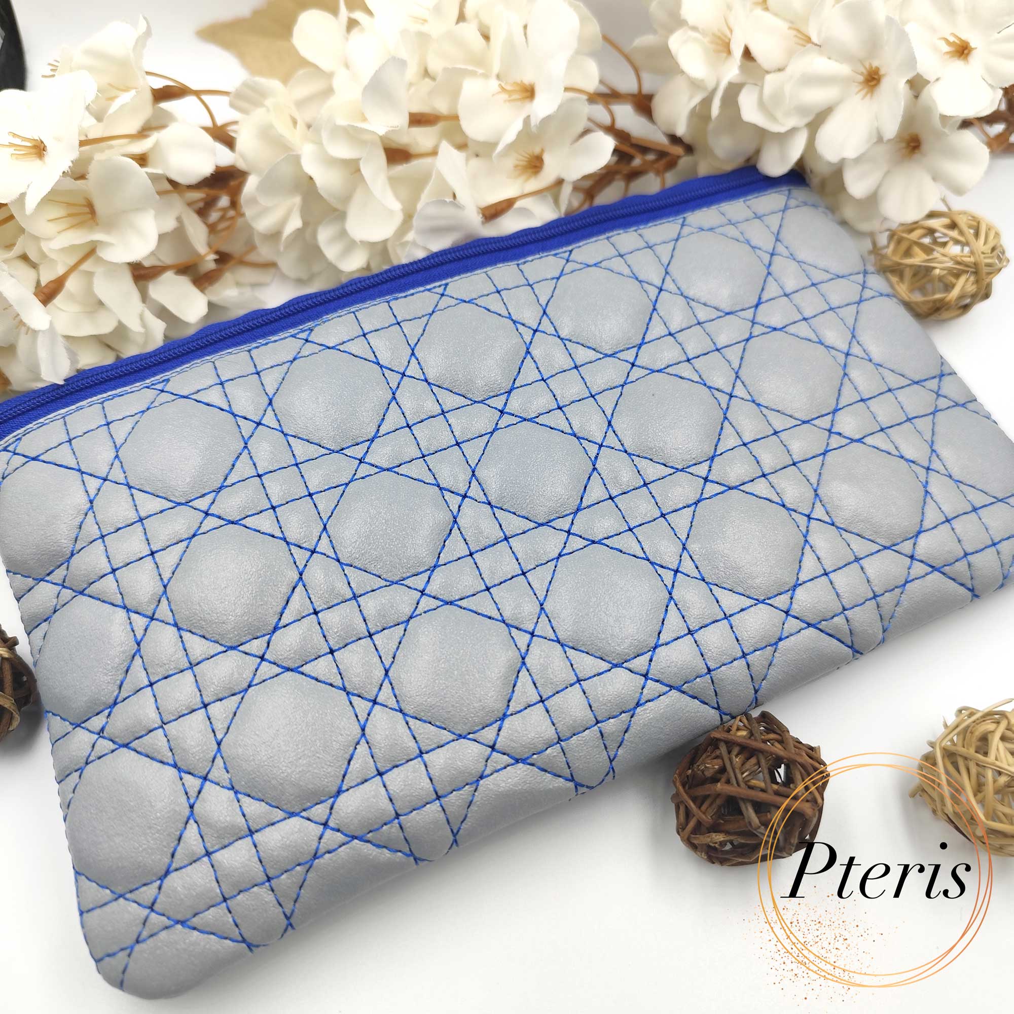 Quilted Zipper Pouch ITH Embroidery Design | 7 Sizes | Pteris