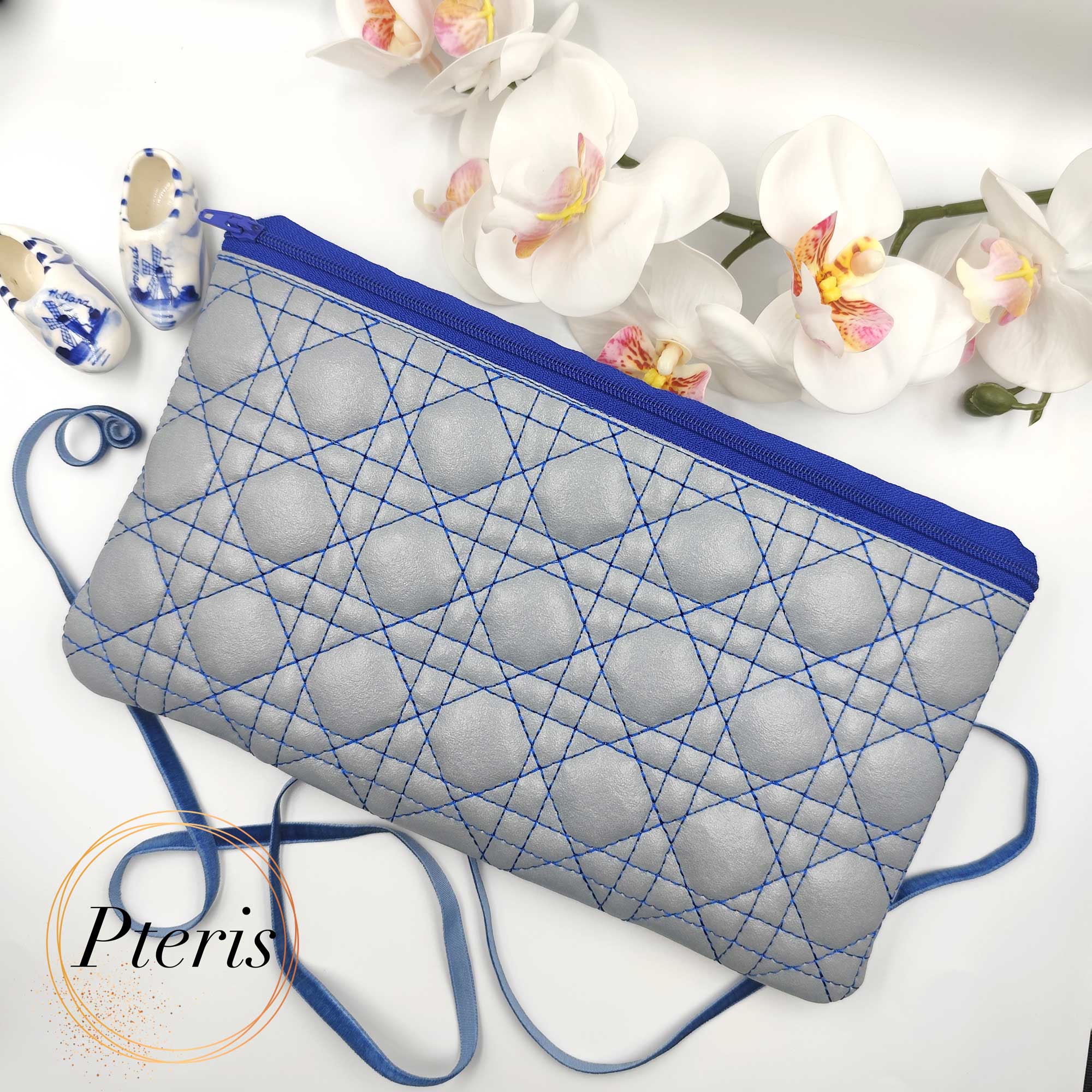 Quilted Zipper Pouch ITH Embroidery Design | 7 Sizes | Pteris