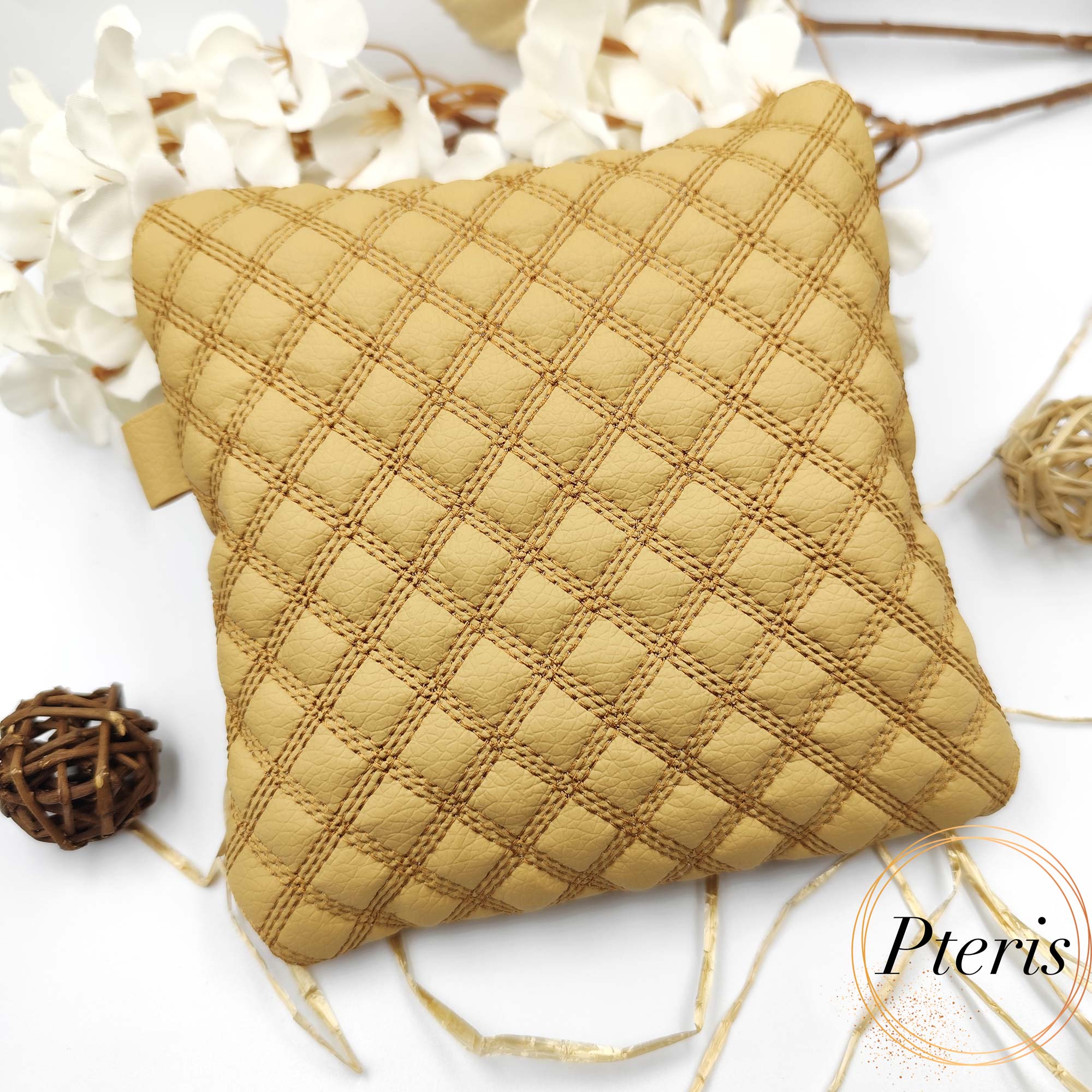 ITH Quilted Feather Heart Square Pouch embroidery design on tan leather